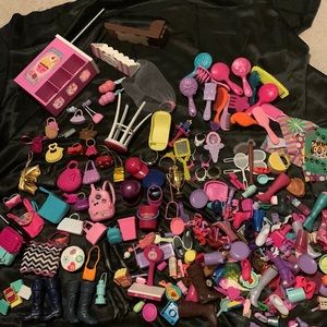 Barbie/ doll accessories